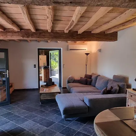 De La Chapelle Assesse