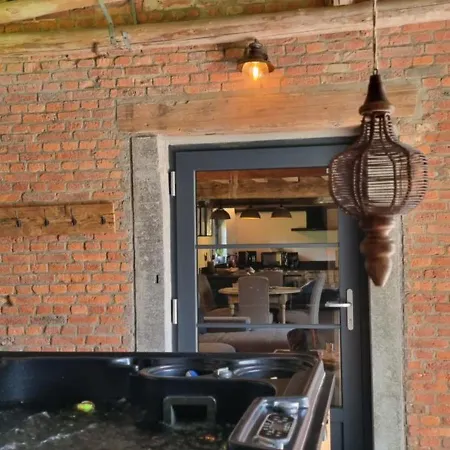 De La Chapelle * Assesse