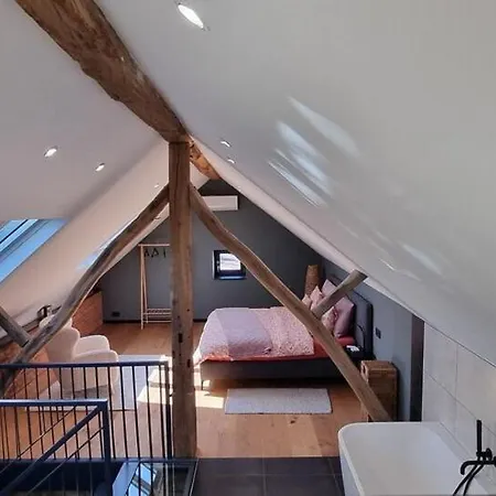 Vakantiehuis Le De La Chapelle